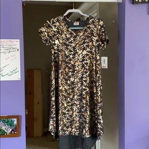 Lularoe XS Carly in platinum and gold!